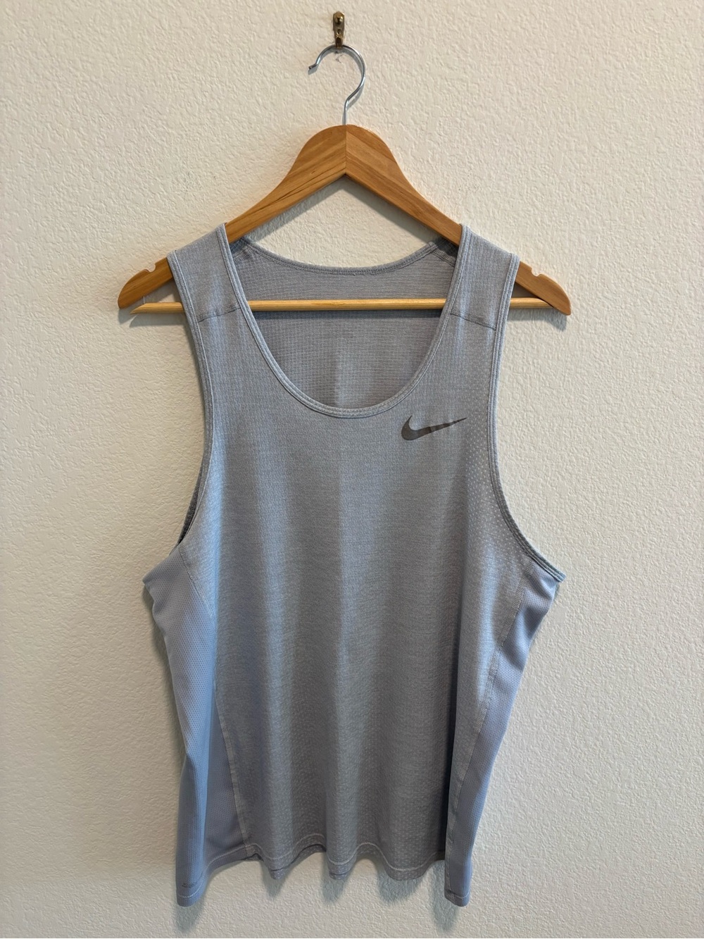 Nike Light Grey Running Men’s Athletic Tank Top